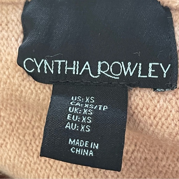 CYNTHIA ROWLEY Blush Pink Wool Blend V Neck Sweater - Picture 6 of 7